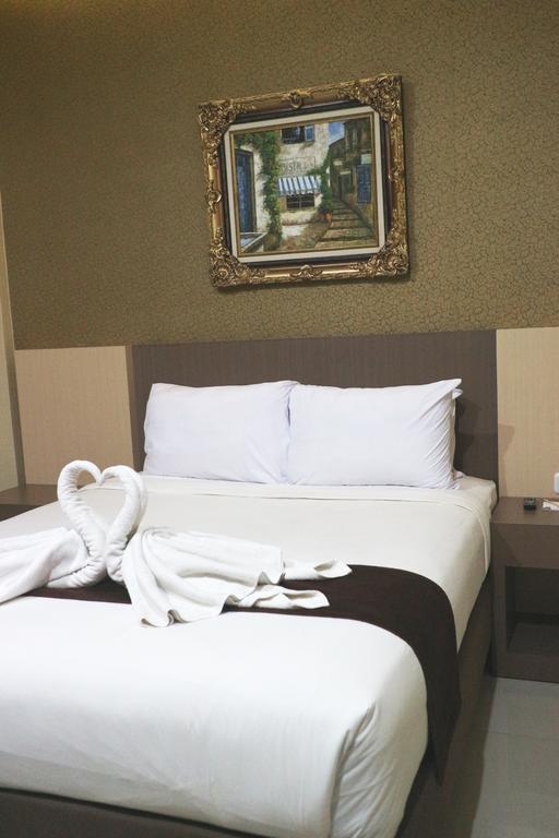 Grand Dian Boutique Hotel Чиребон Екстер'єр фото