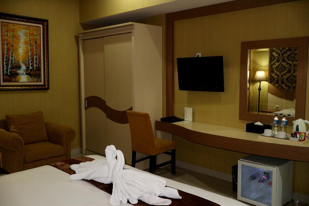 Grand Dian Boutique Hotel Чиребон Екстер'єр фото