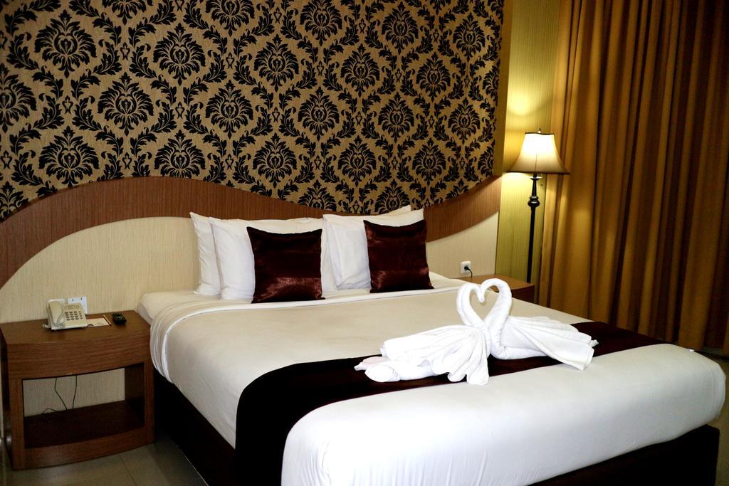 Grand Dian Boutique Hotel Чиребон Екстер'єр фото